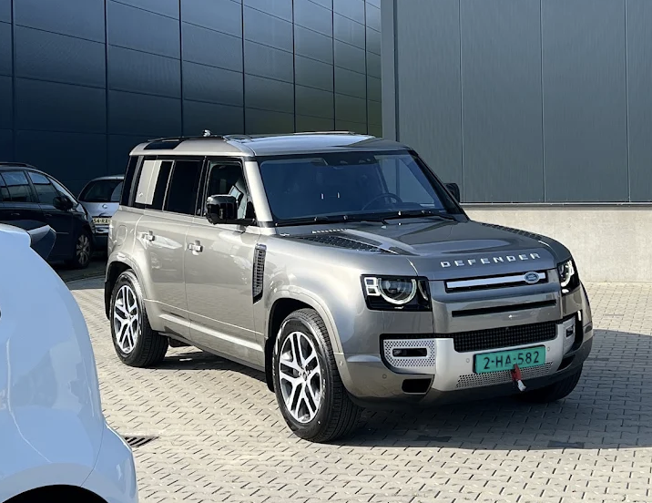 Land Rover Defender met verzorgde lak