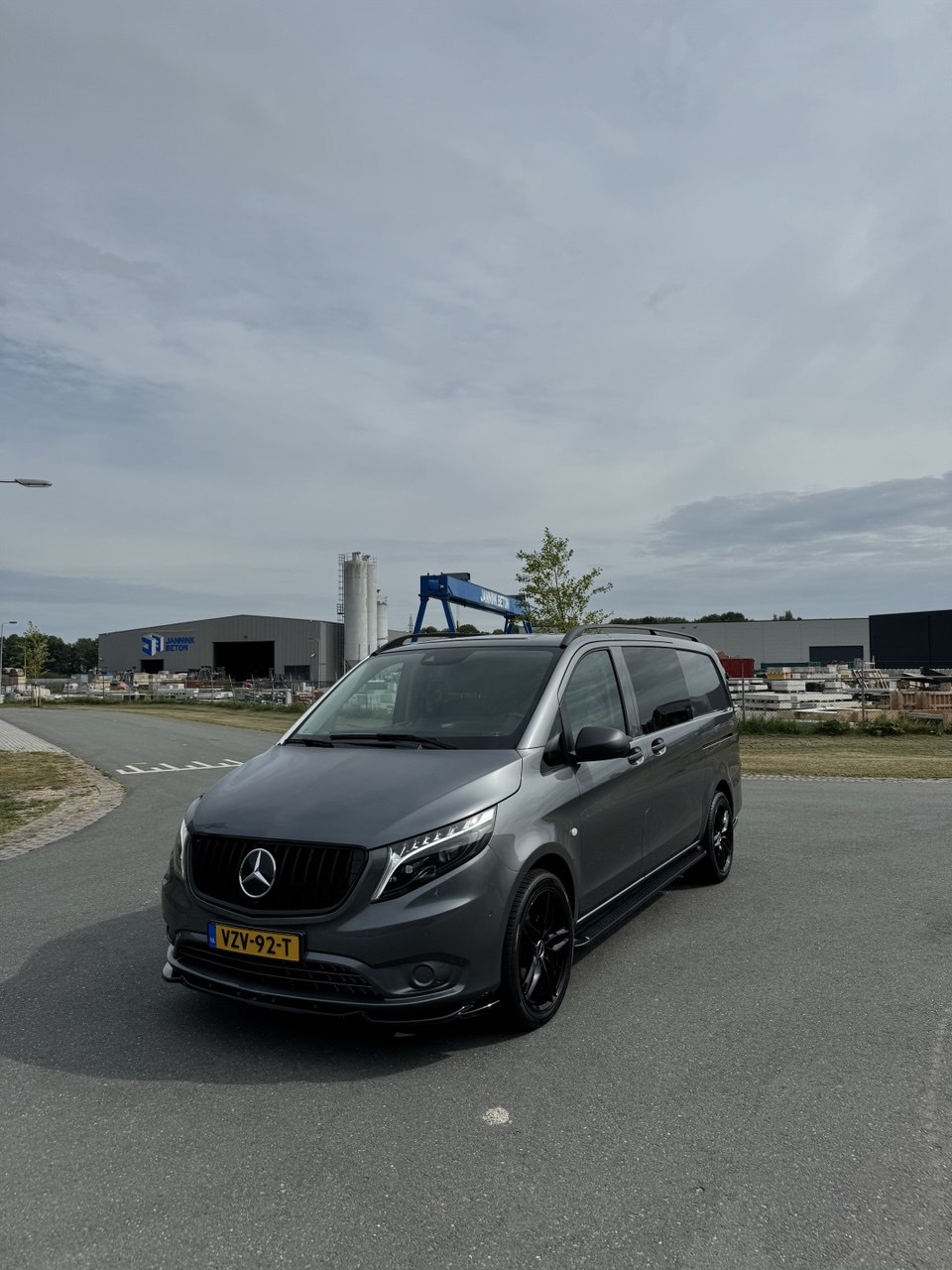 Mercedes-Benz bedrijfswagen na professionele voertuigverzorging